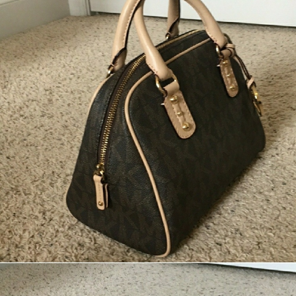 Michael Kors. - Picture 6 of 7